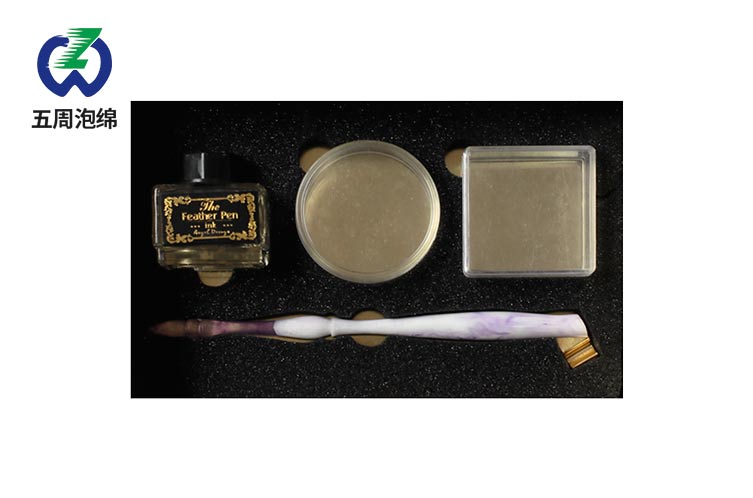 精品內(nèi)襯選用海綿內(nèi)襯你選對了嗎？