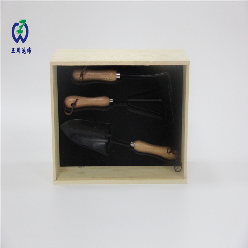 園藝工具套裝包裝：EVA泡棉內(nèi)襯的精準(zhǔn)適配與質(zhì)感升級