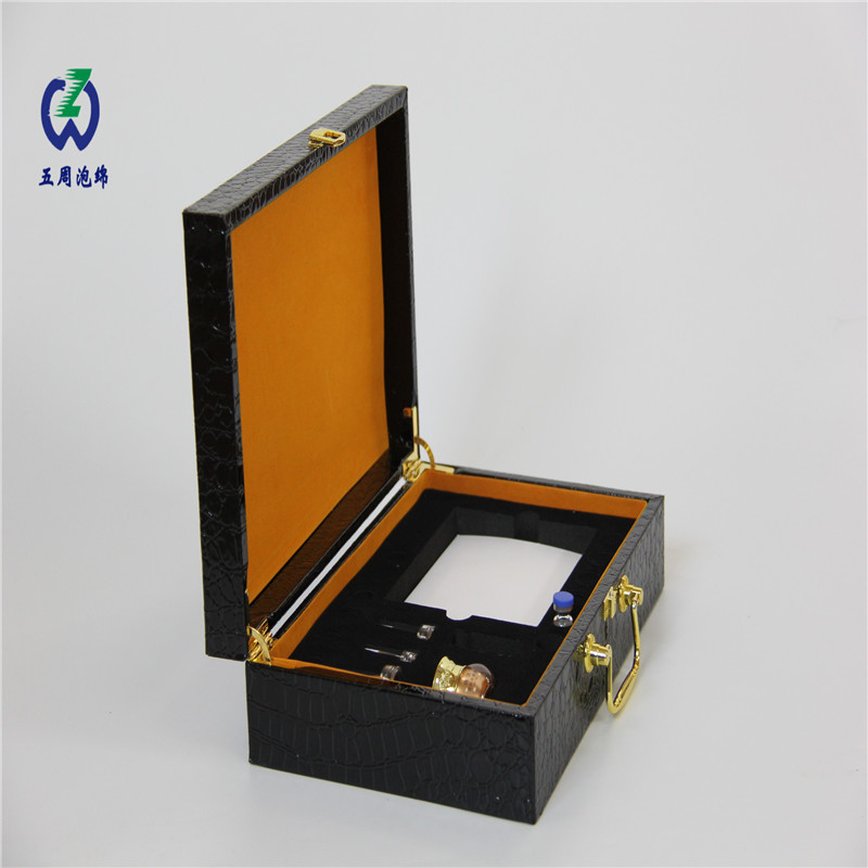 高端化妝品禮盒：EVA 泡棉內(nèi)襯的奢華質(zhì)感與精準(zhǔn)適配